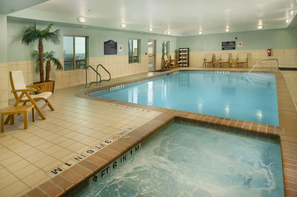 Holiday Inn Express & Suites San Antonio West Sea World Area by IHG
