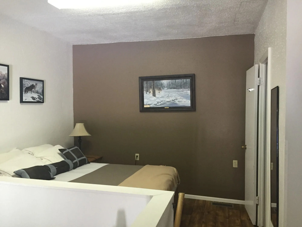 The Brookside Motel Keystone Near Mt Rushmore