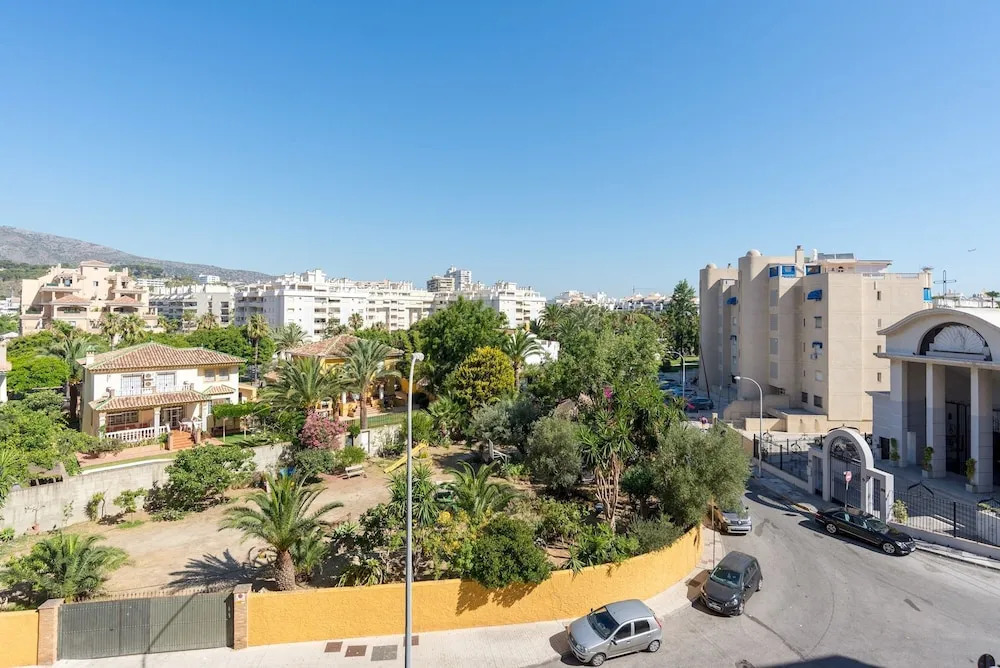 MalagaSuite Playamar Beach & Pool Apartment