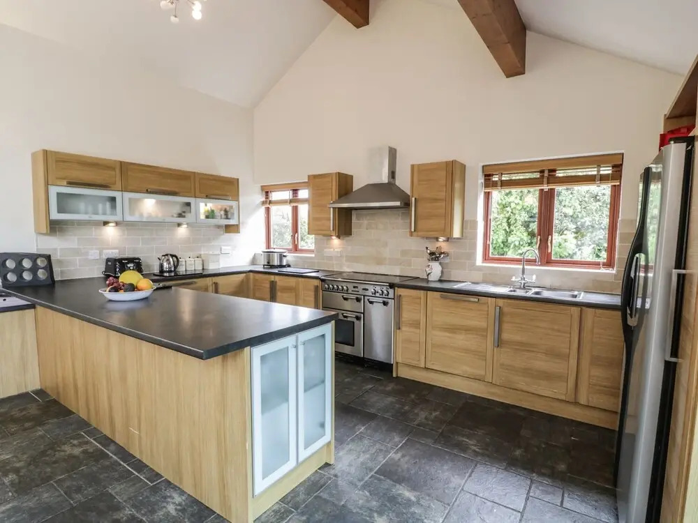 Manaros Cottage