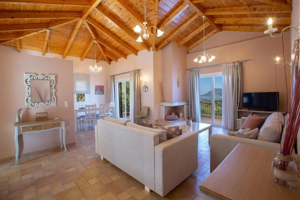 Villa Daphne, Inoro Villas