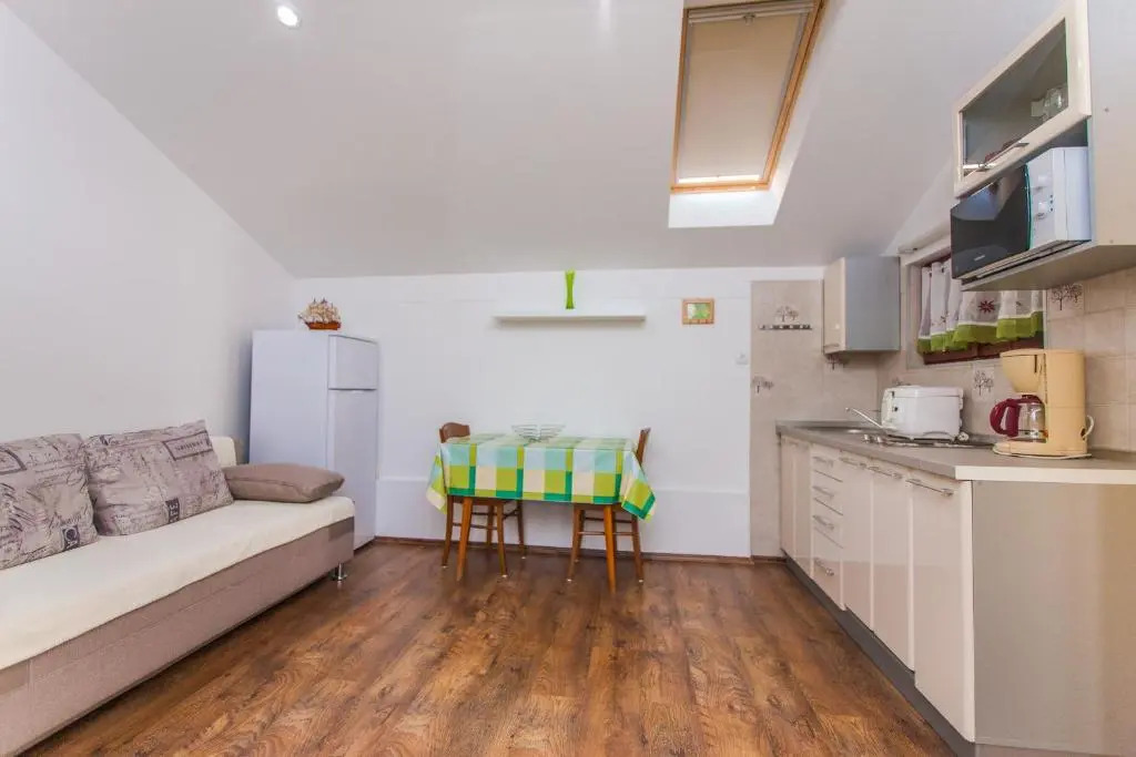 Andrije Buvine Apartments