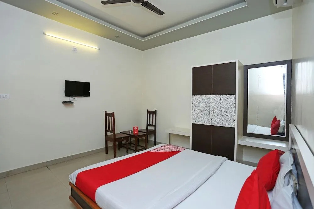 OYO 16646 Hotel Jyoti