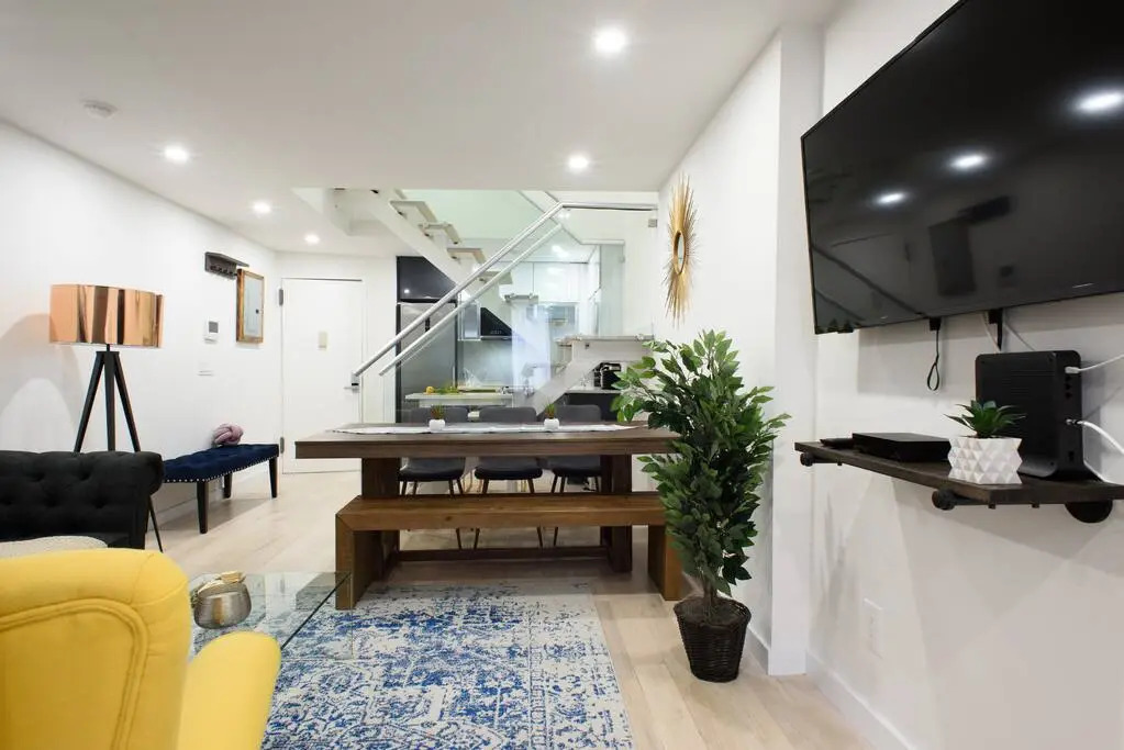 75-4a Brand new 3BR Prime UES W D in Unit