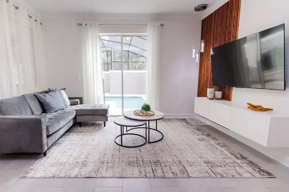 2489 RT - Ultimate Townhome Oasis With Pool