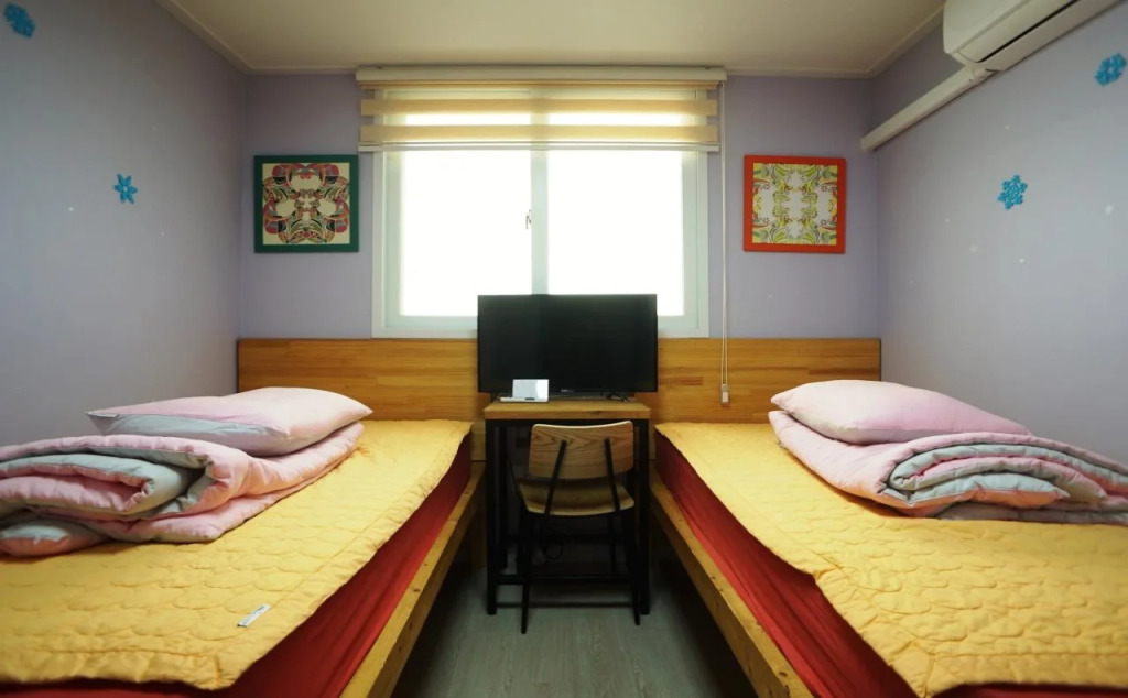 Guesthouse K - Hostel