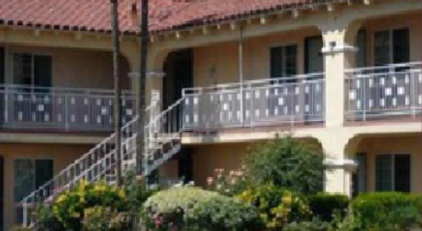 Golden Star Inn