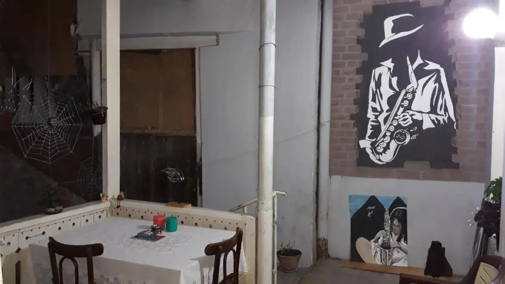 MANGO Guesthouse