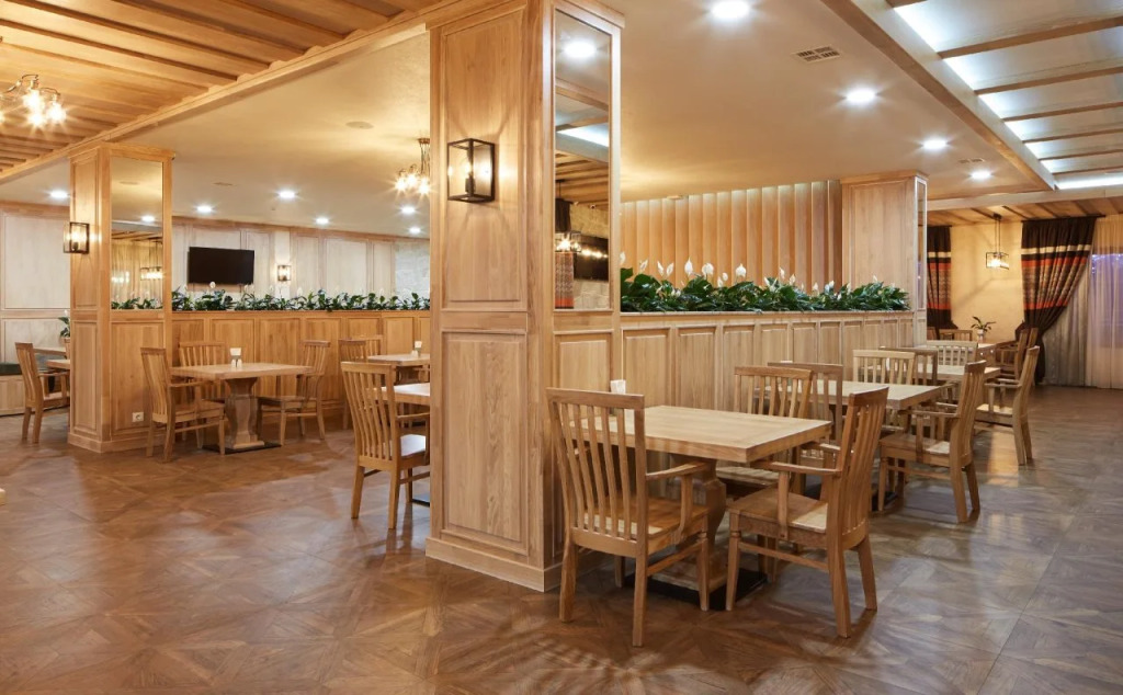 Ganz Hotel