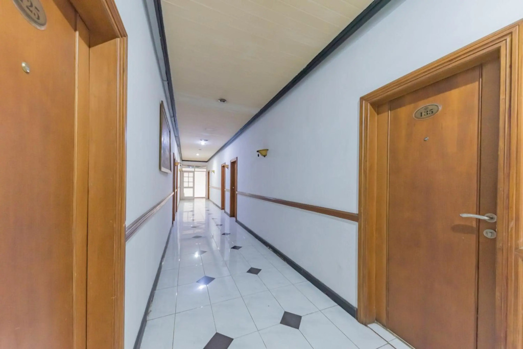 Crown Hotel Tasikmalaya