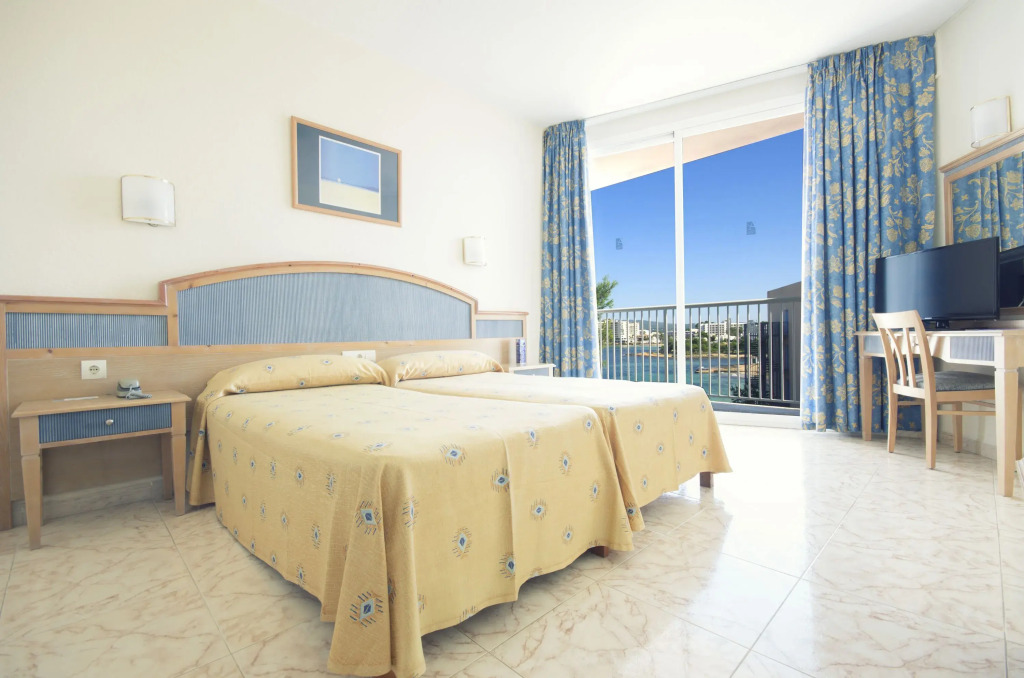azuLine Hoteles Mar Amantis & II