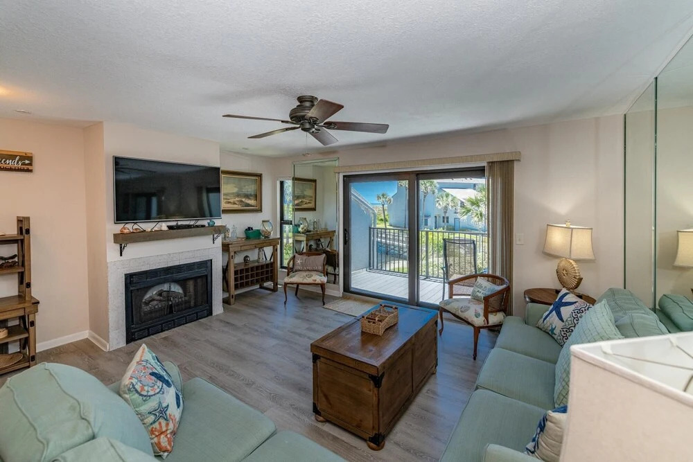 Sea Winds 36 Beach Paradise Come and Soak up the Florida Sunshine and see our Oldest City