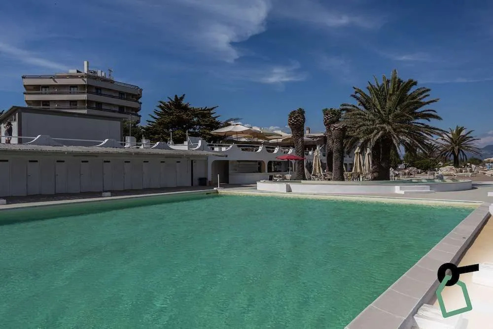 HOTIDAY Room Collection - Circeo