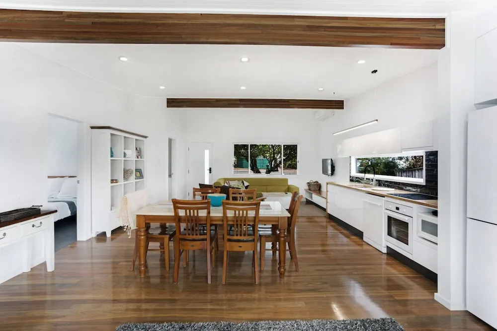 The Beach House, 13 Market Street