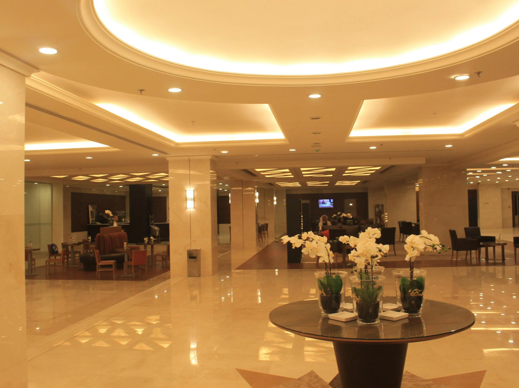 Crom Al Khobar