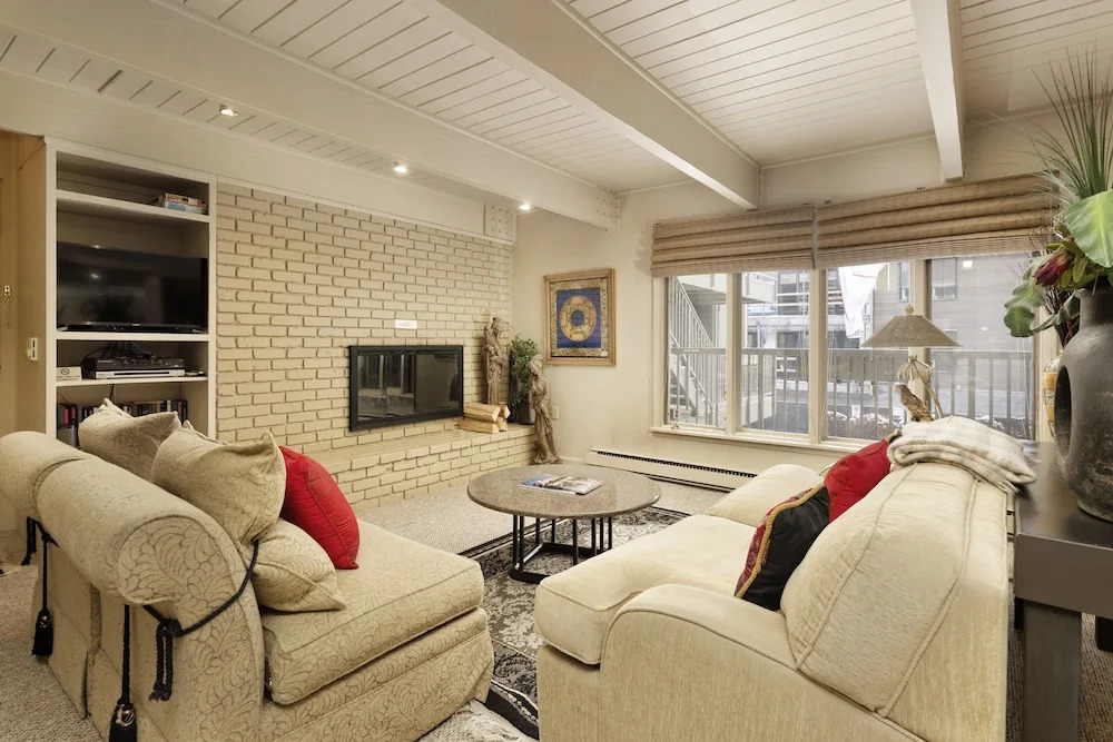 Chateau Chaumont by Snowmass Vacations