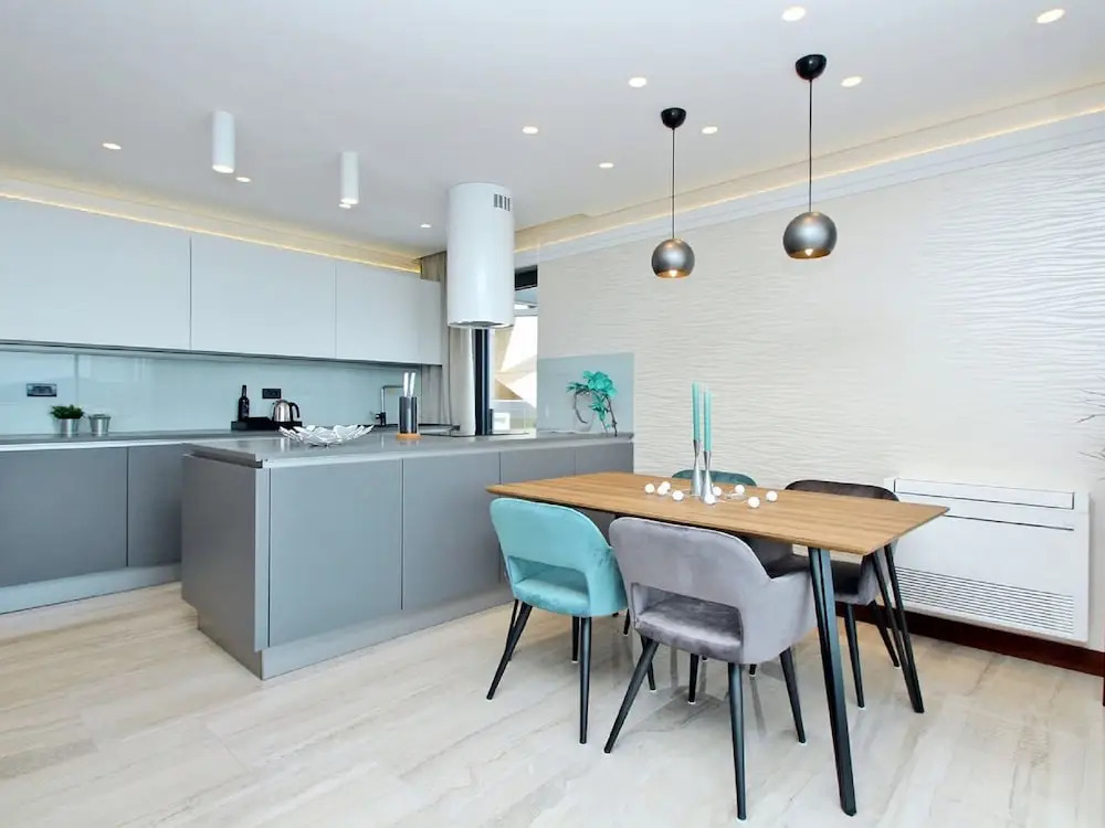 Luxurious two bedroom apartment with a sea view in Crikvenica