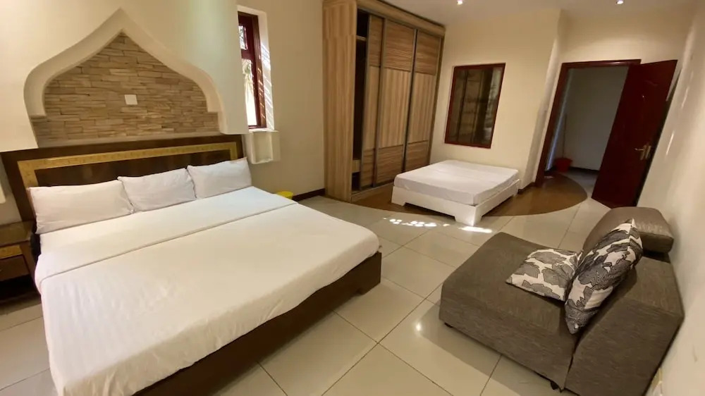 Shanzu Oceanline Apartments and Suites