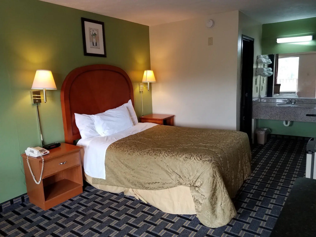 Americas Best Value Inn - Augusta / South
