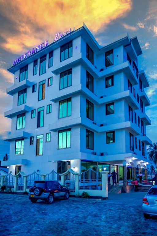 Denfrance Hotel