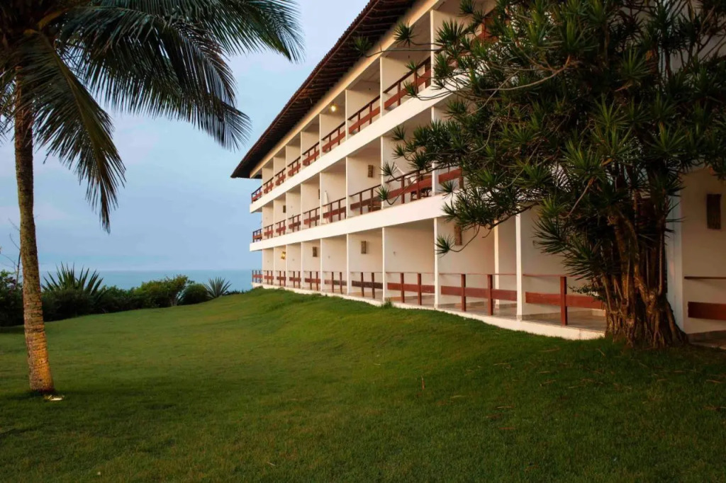 Hotel Pontal de Ubu