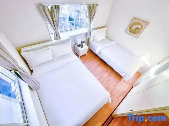 Private Villa Stay – 4BR House, Max 10 Guests, 8-min to Station, 10-min to Ikebukuro, 13-min to Ueno