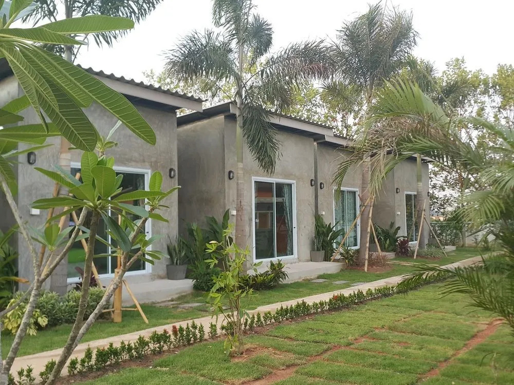 Rak Kan Na Resort