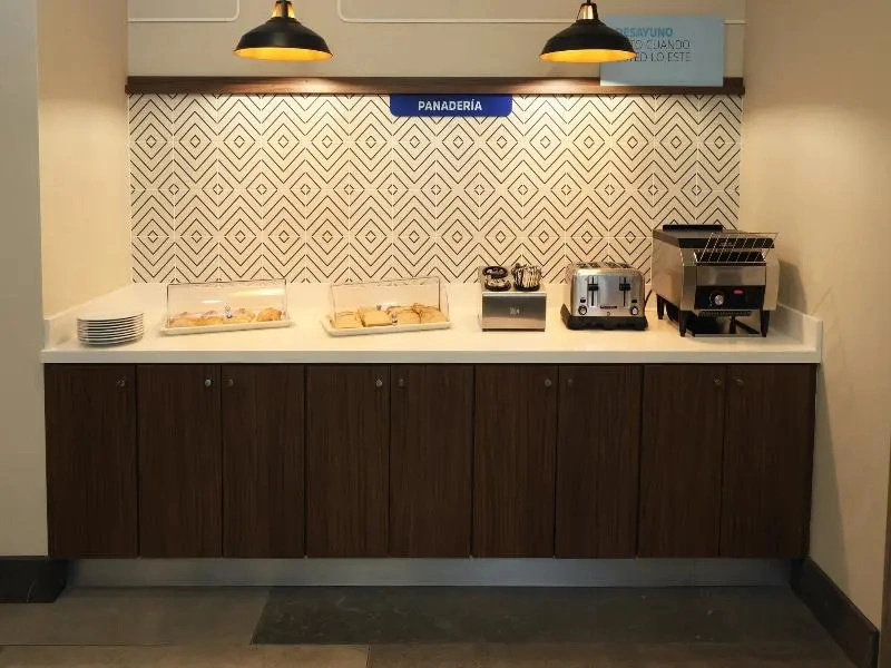 Holiday Inn Express & Suites Monterrey Sendero by IHG