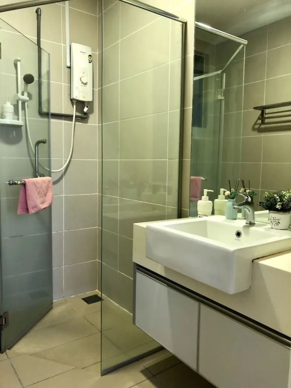 Charming Suite & Sunway and Petaling Jaya