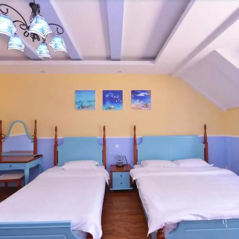 Jinlong Hotel