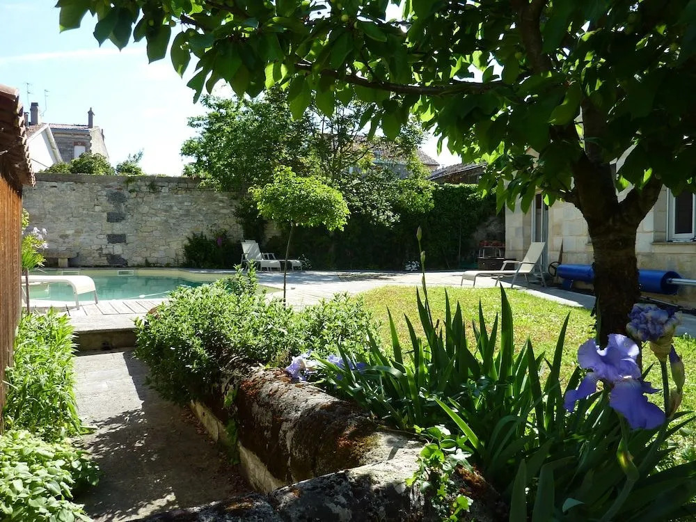 La Maison Cachée