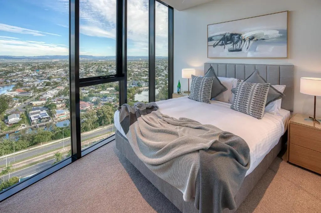 Encore Broadbeach - Official