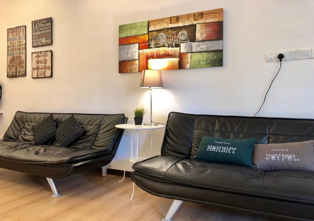 H&H 1 Guest House