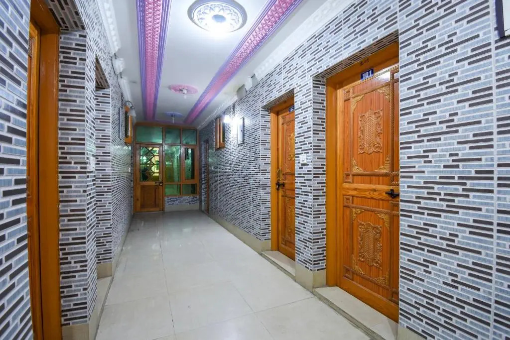 OYO 66476 Hotel Divine Kashmir