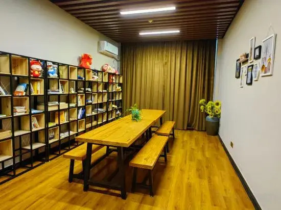 Jinjiang Pinshang Hotel (Ningbo Hangzhou Bay Bridge)