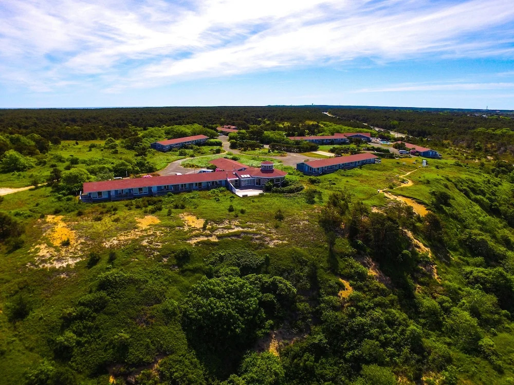 Dune Crest Hotel