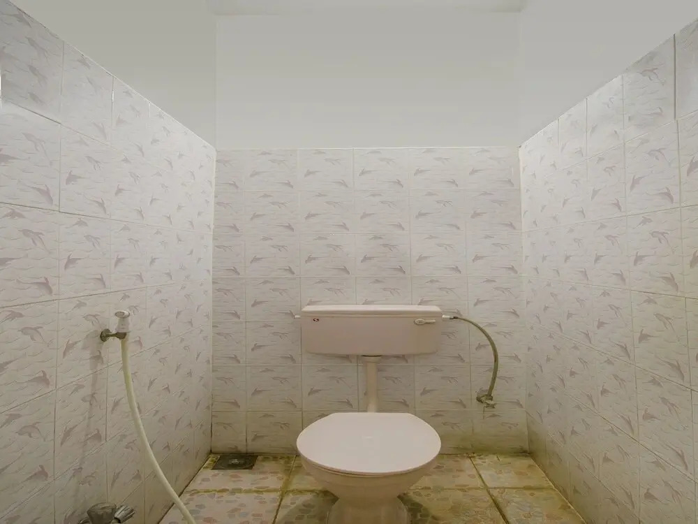 Home Grand by OYO Rooms