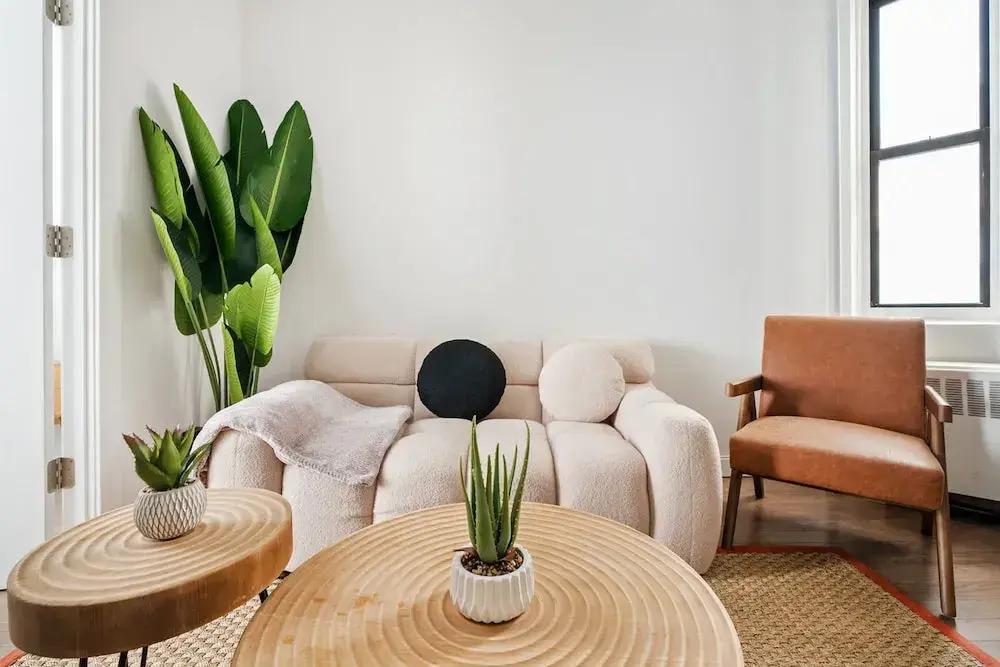 1290-3 New Renovated 2 Bedrooms in UES