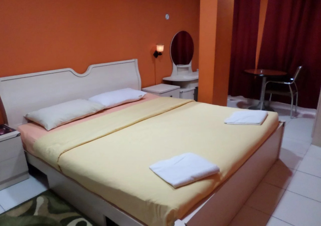Emirates Hotel