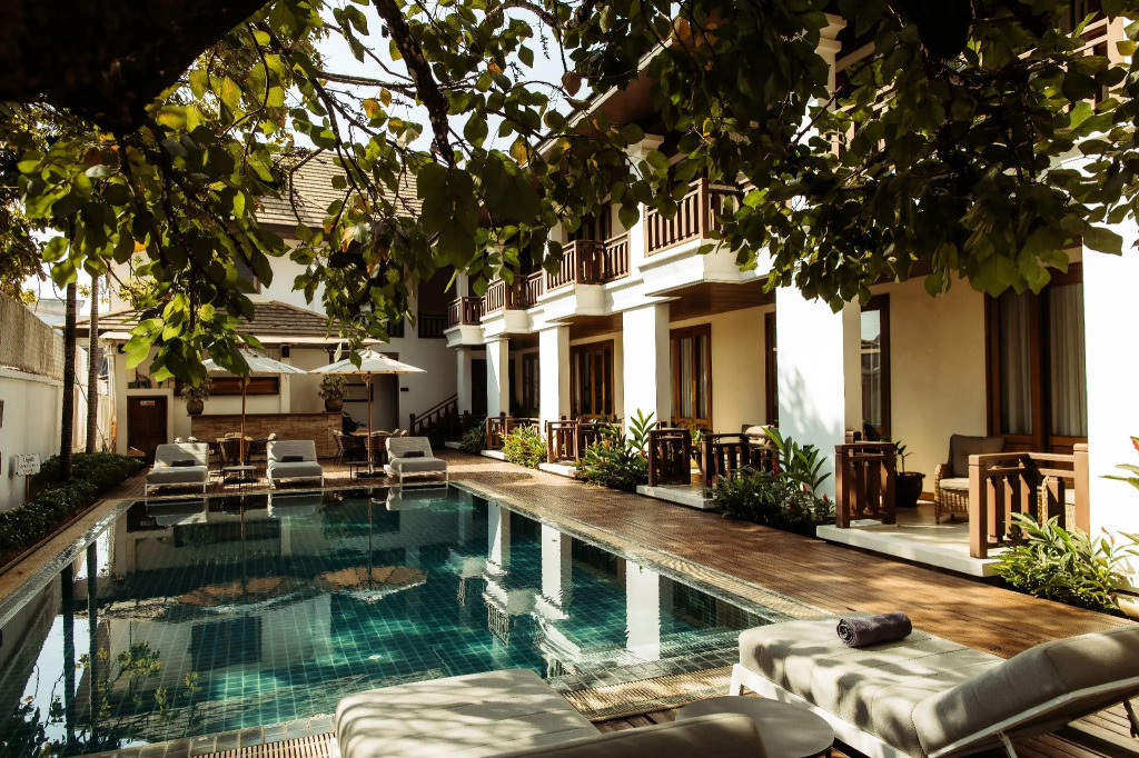 Athena Hotel