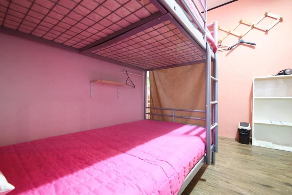 Lux Guesthouse - Hostel