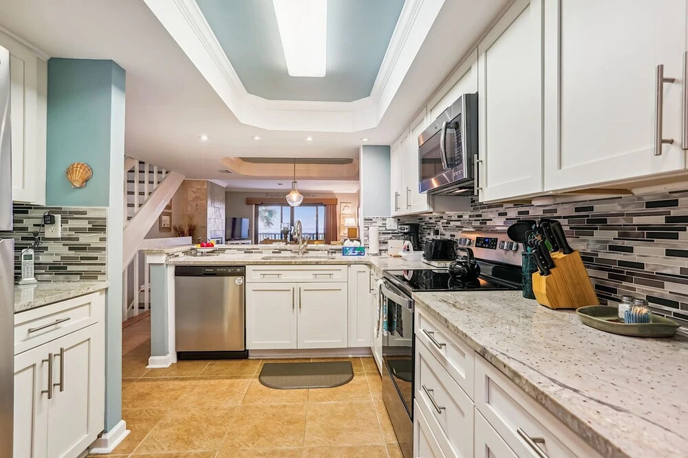 Oceanfront 3BR Luxe New Rental