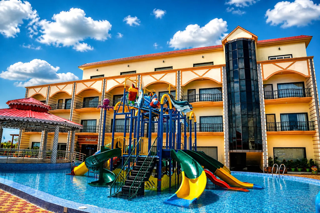 Grand Beach Resort