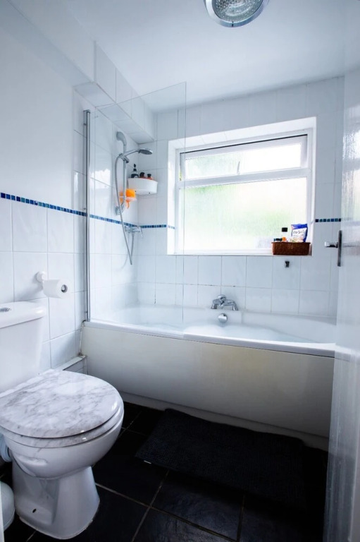 Gorgeous 3-bedroom Cottage by the River in Reading