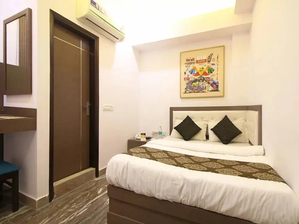 Hotel RK Grand Inn by OYO Rooms