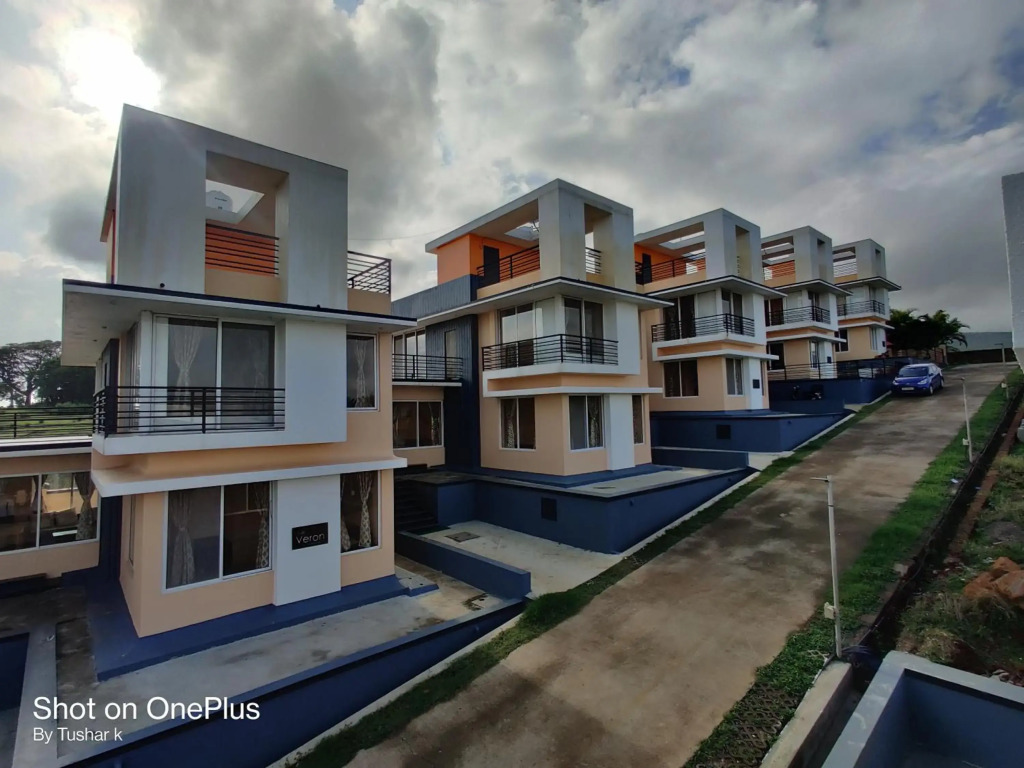 ROYAL MEADOWS IGATPURI 2BHK POOLSIDE VILLA
