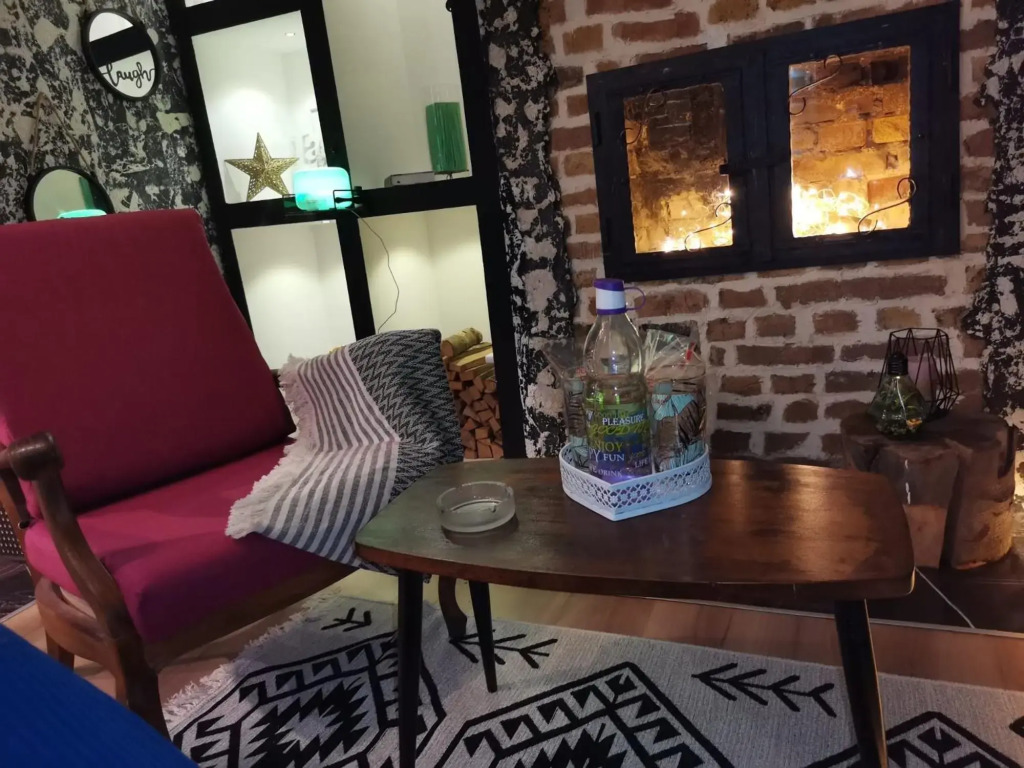 Studio Apartman Black & White Centar Sarajevo free parking
