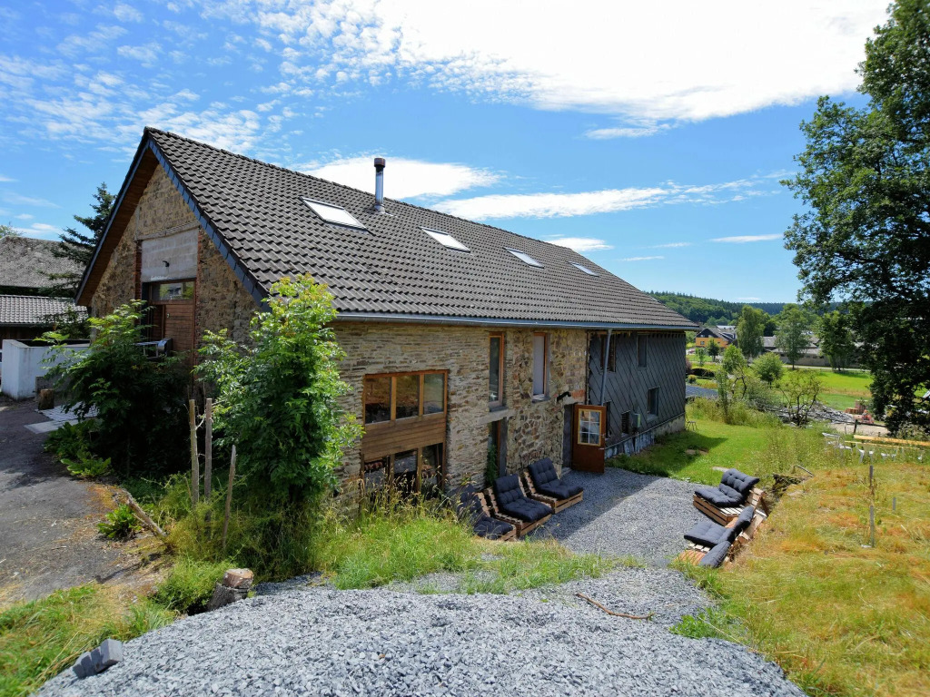Modern Holiday Home in Meyerode With Terrace
