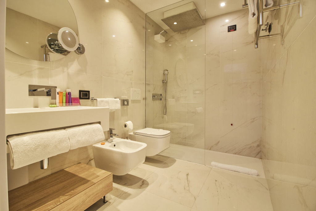 Отель iH Hotels Milano Ambasciatori