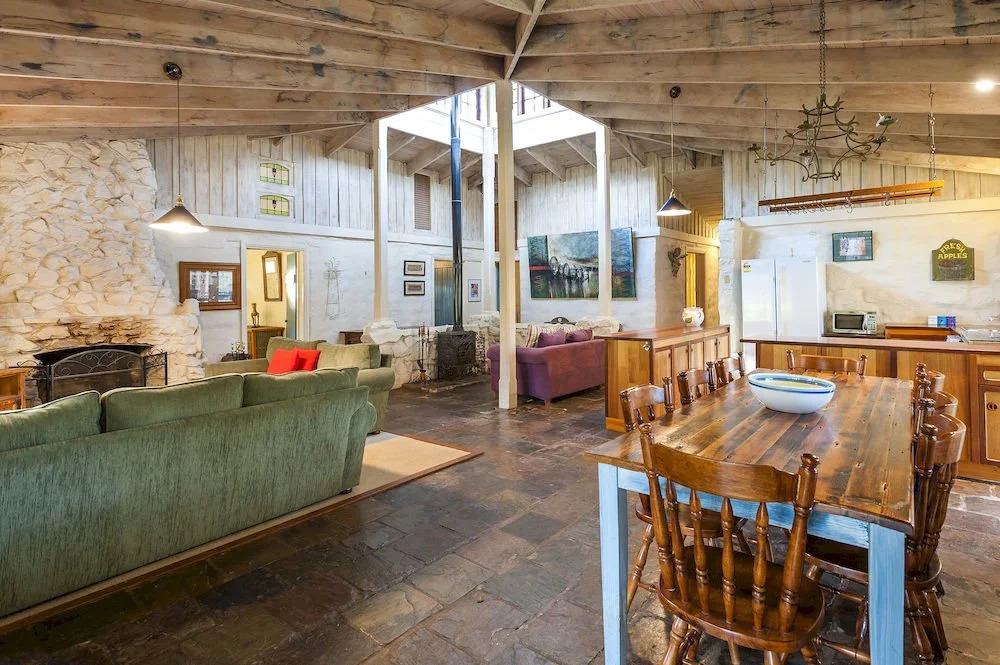Tarascon Ridge Estate